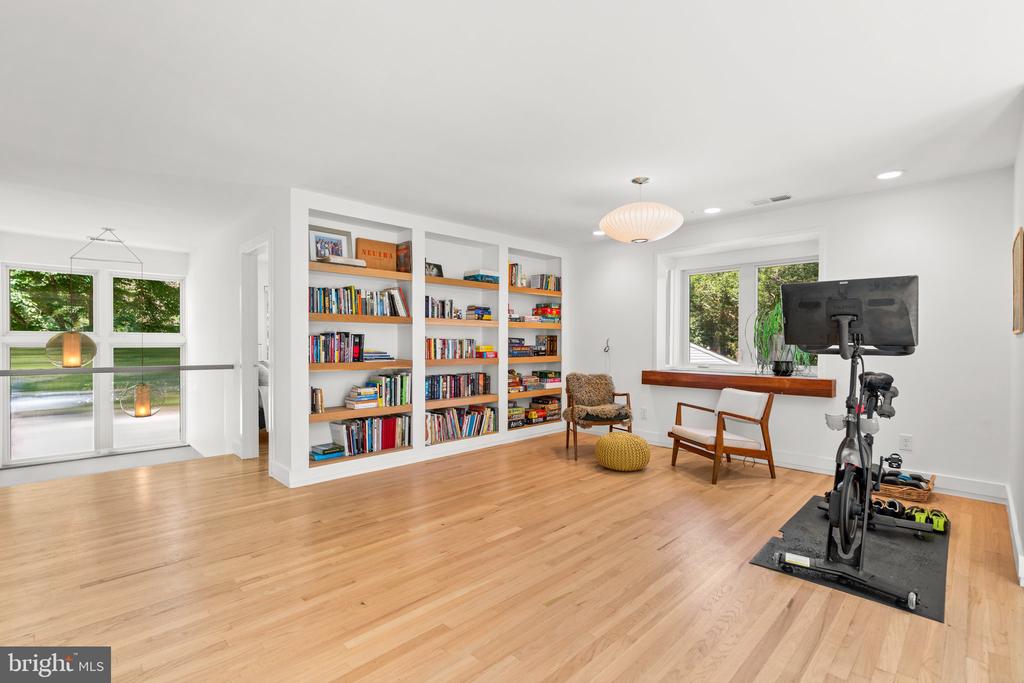 204 MILL COURT