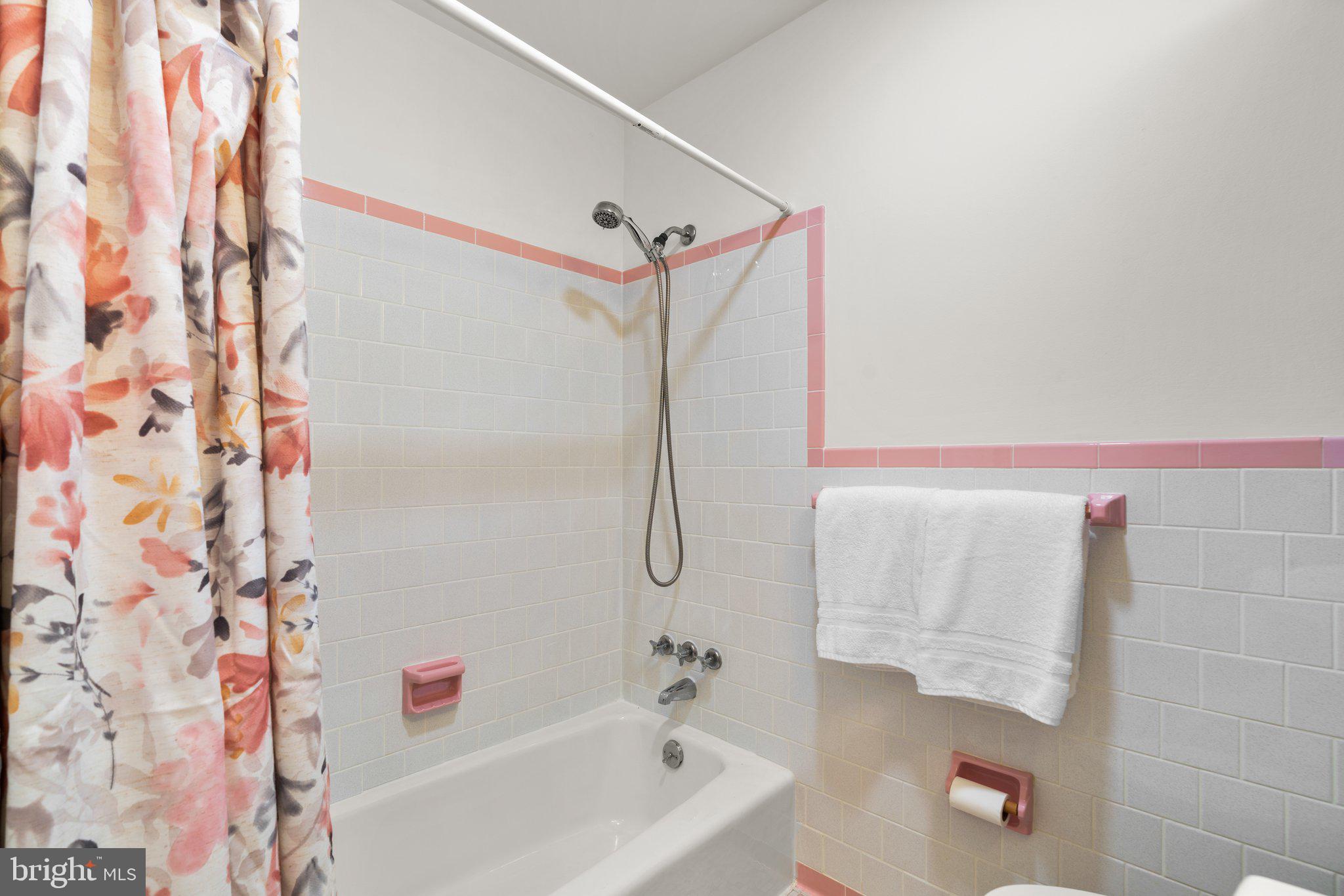 132 NORTHWAY