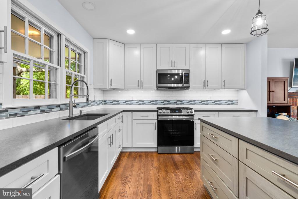 132 NORTHWAY