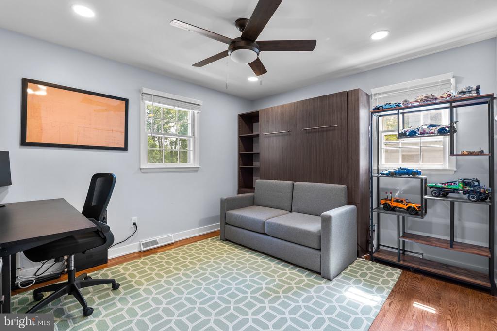 132 NORTHWAY