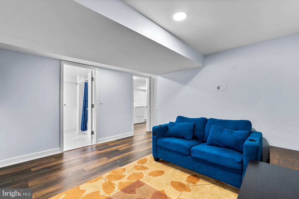 132 NORTHWAY