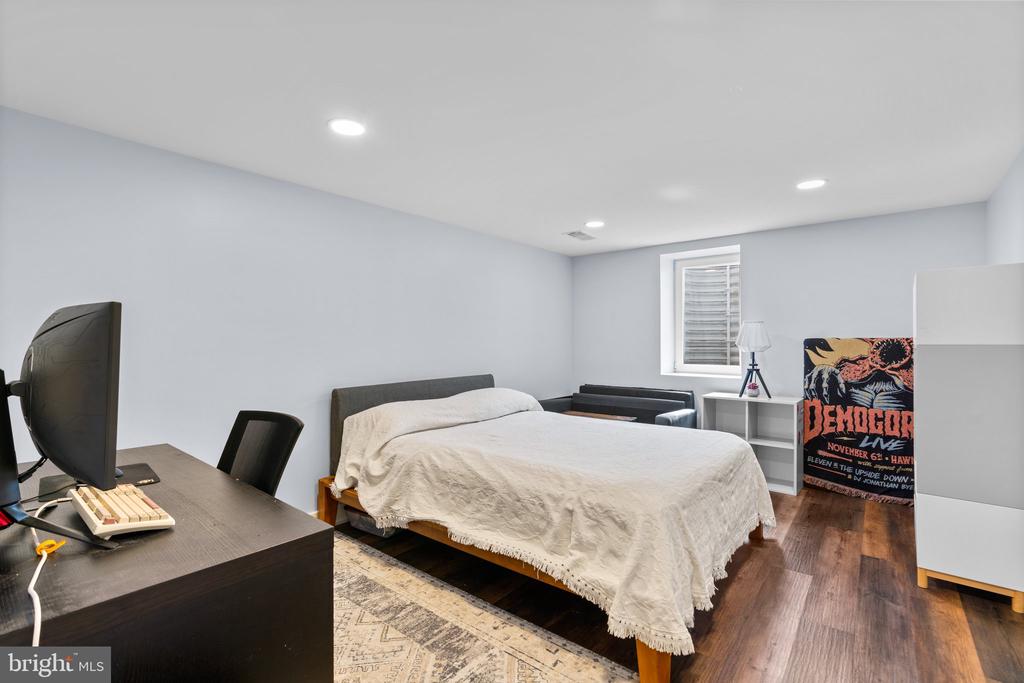 132 NORTHWAY