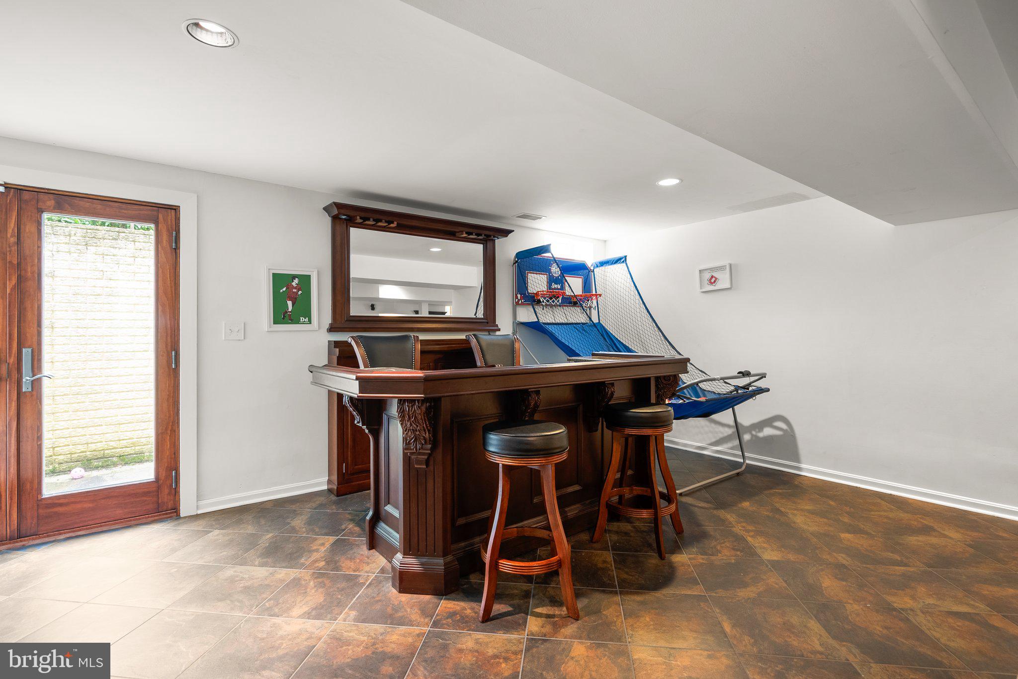 818 NORTHRIDGE WAY