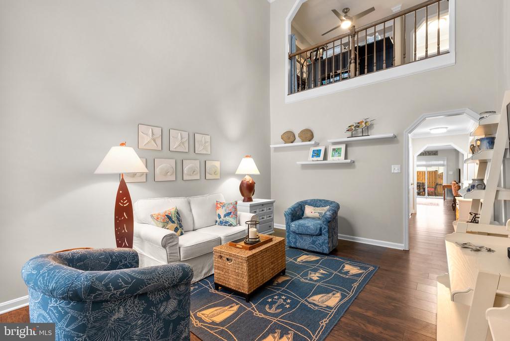 1022 BOOM COURT