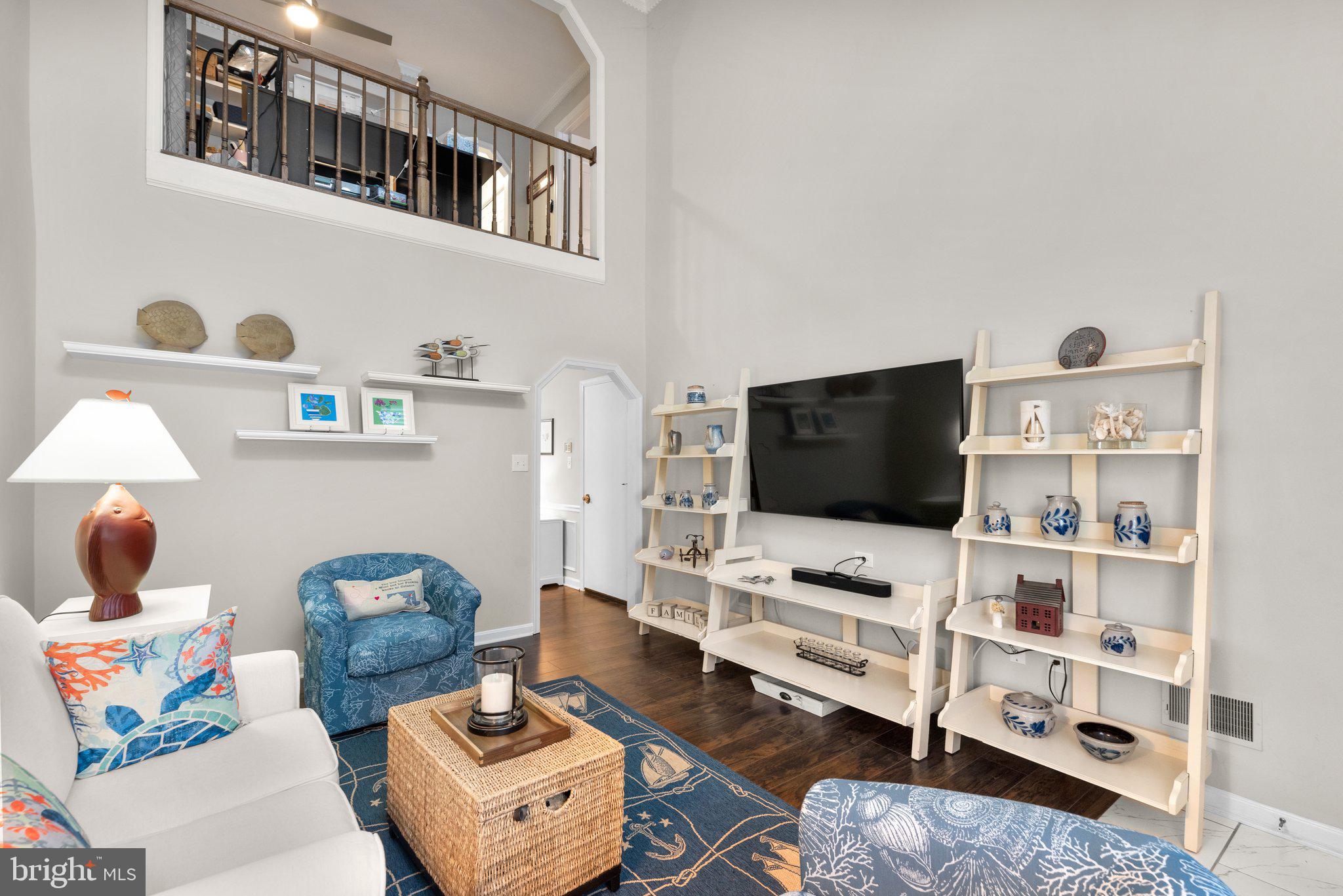 1022 BOOM COURT