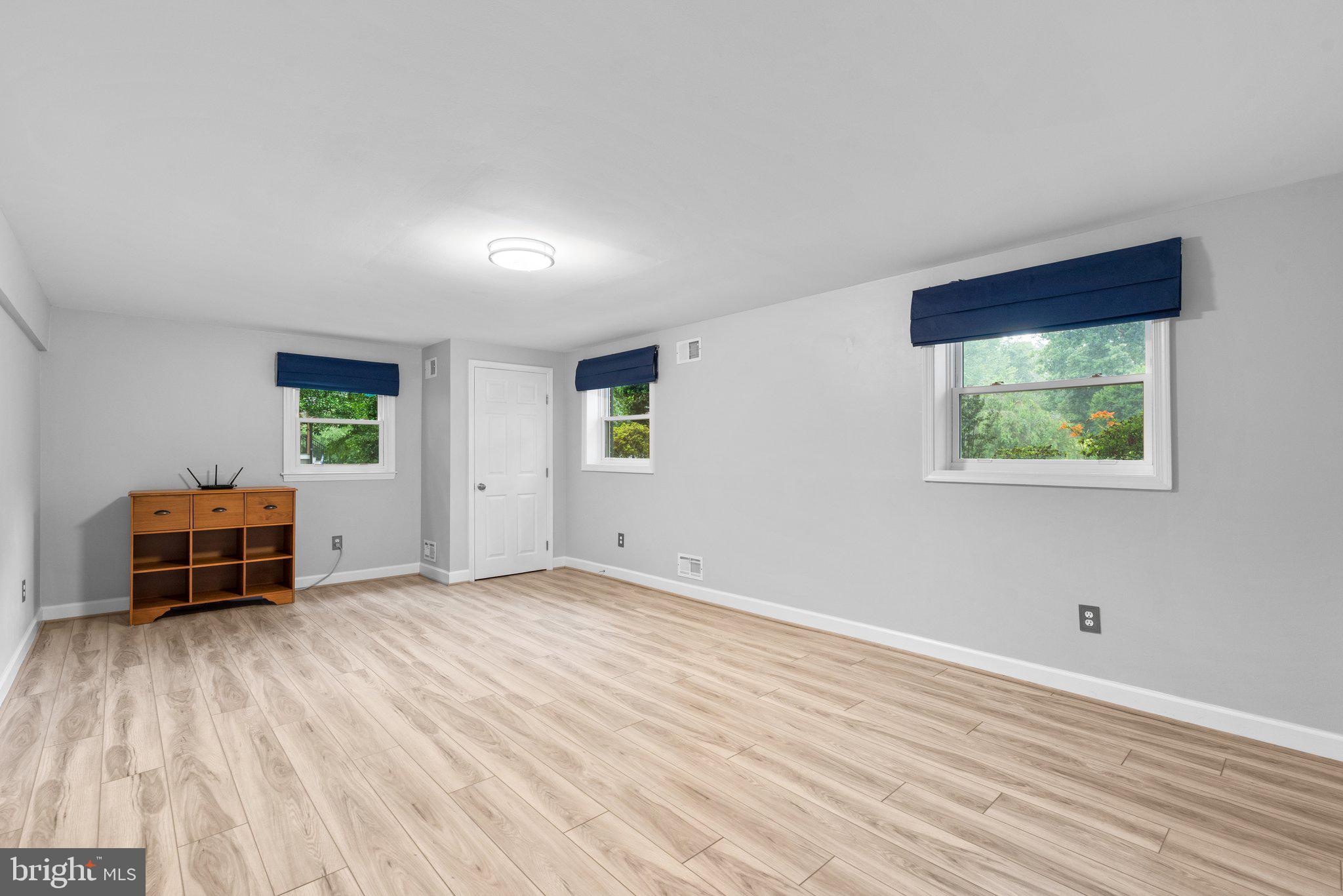 127 DREXEL DRIVE