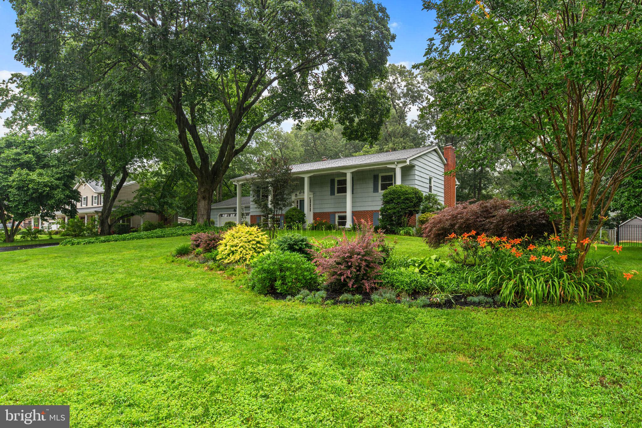 127 DREXEL DRIVE