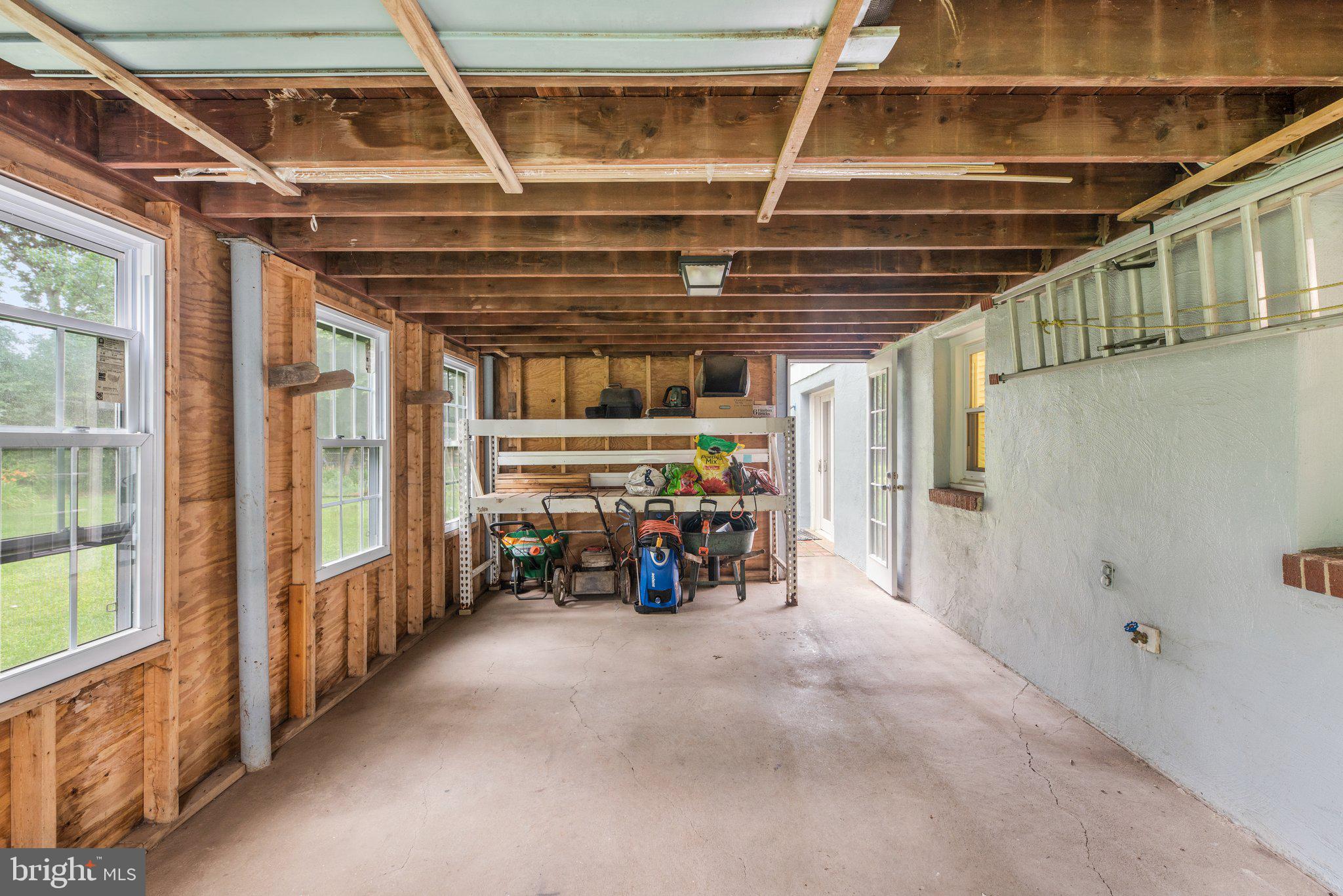 127 DREXEL DRIVE