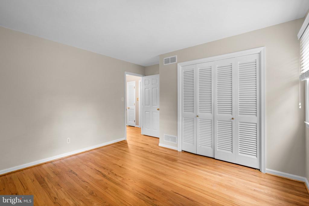127 DREXEL DRIVE