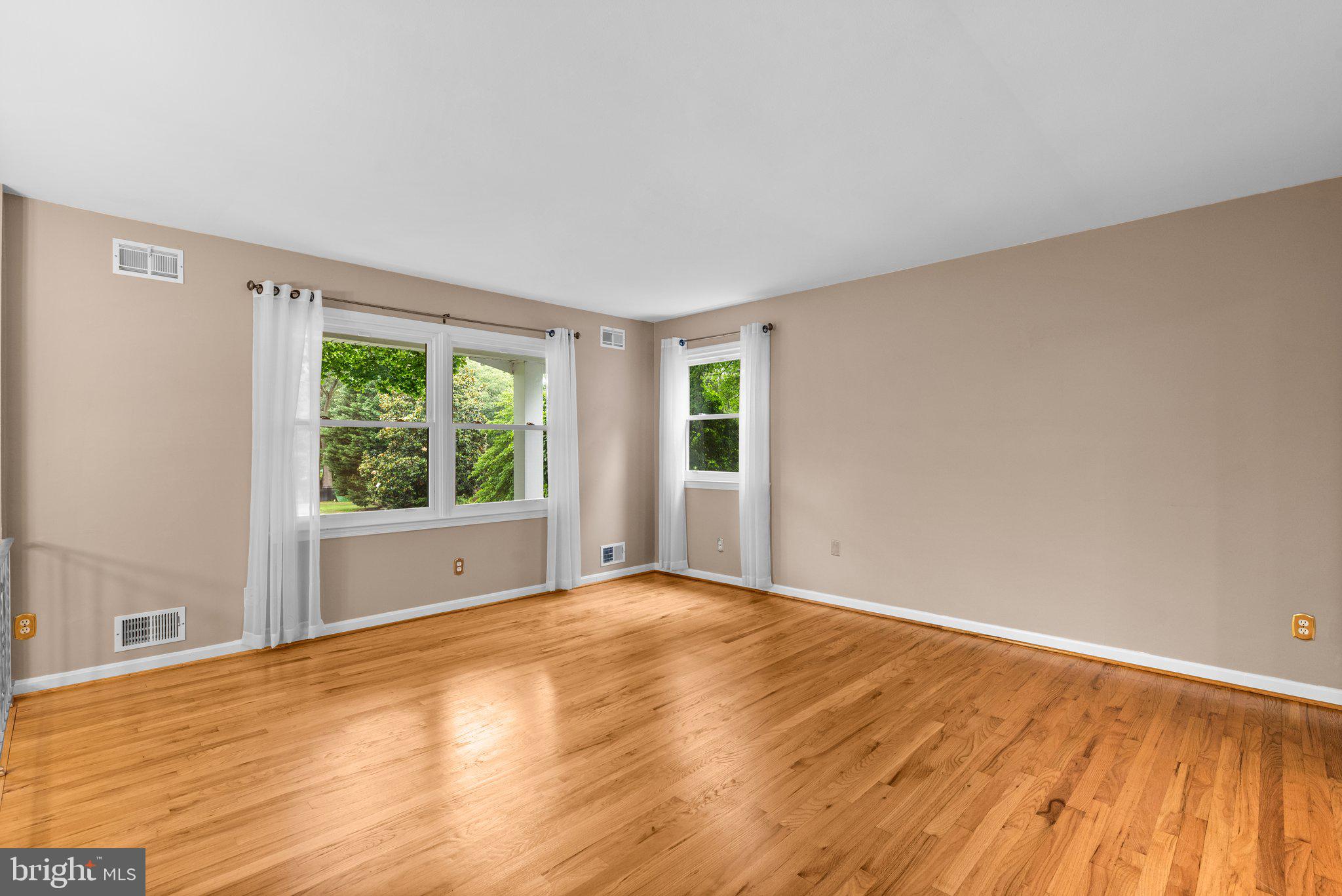 127 DREXEL DRIVE