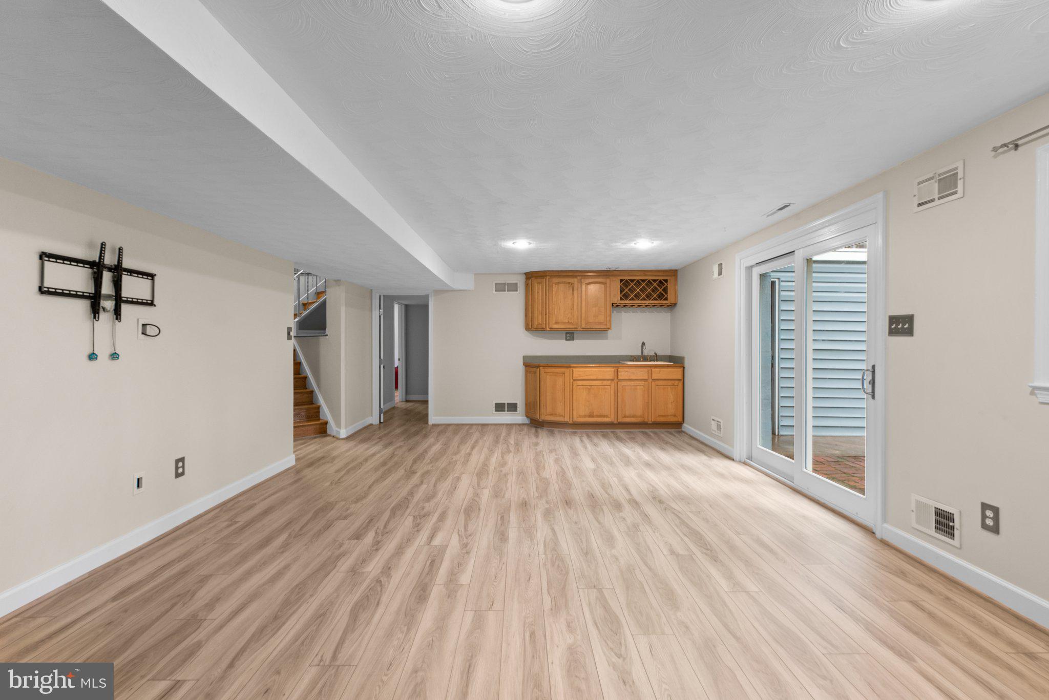 127 DREXEL DRIVE