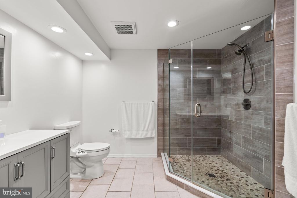 790 SPRINGBLOOM DRIVE