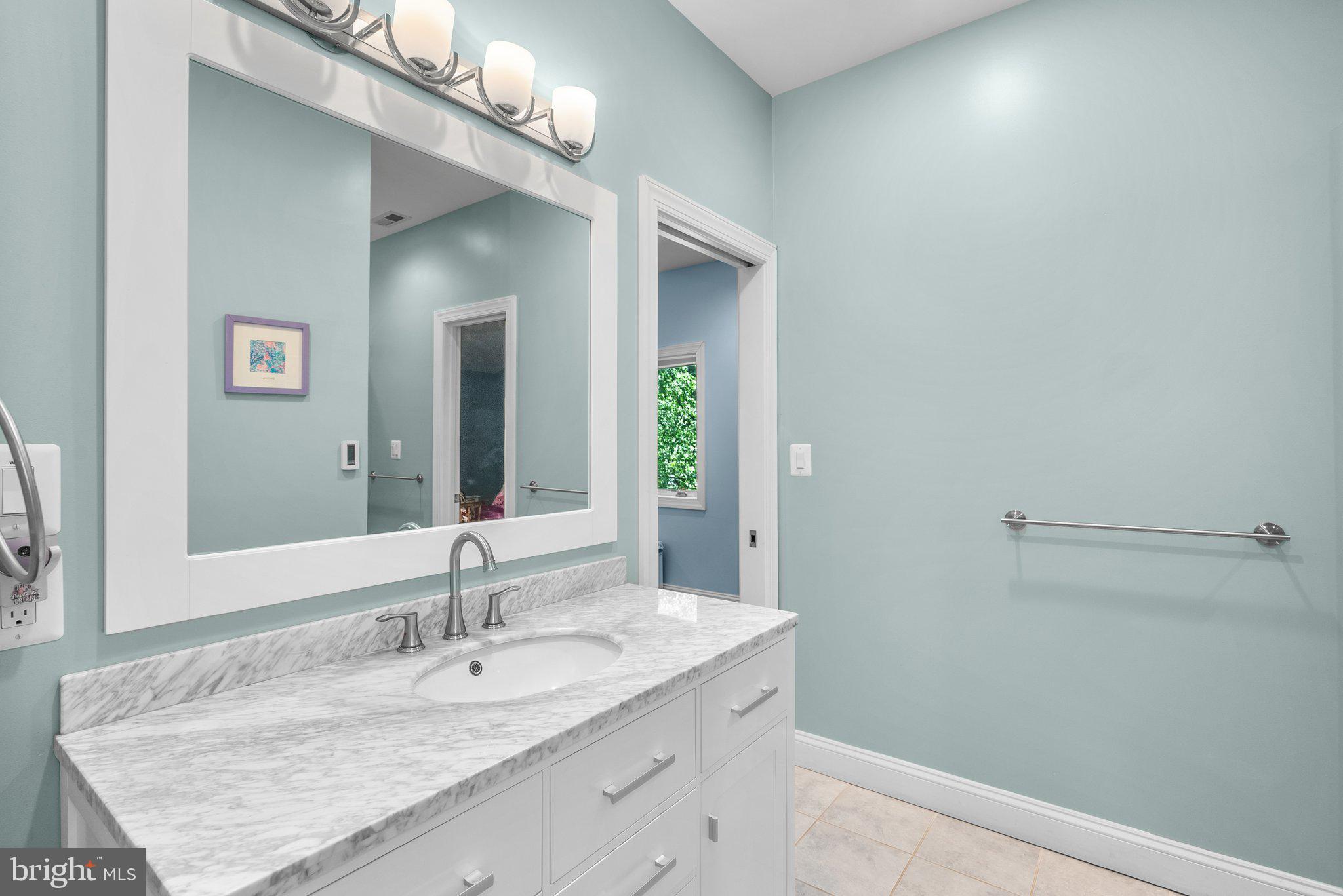 734 OAK GROVE CIRCLE