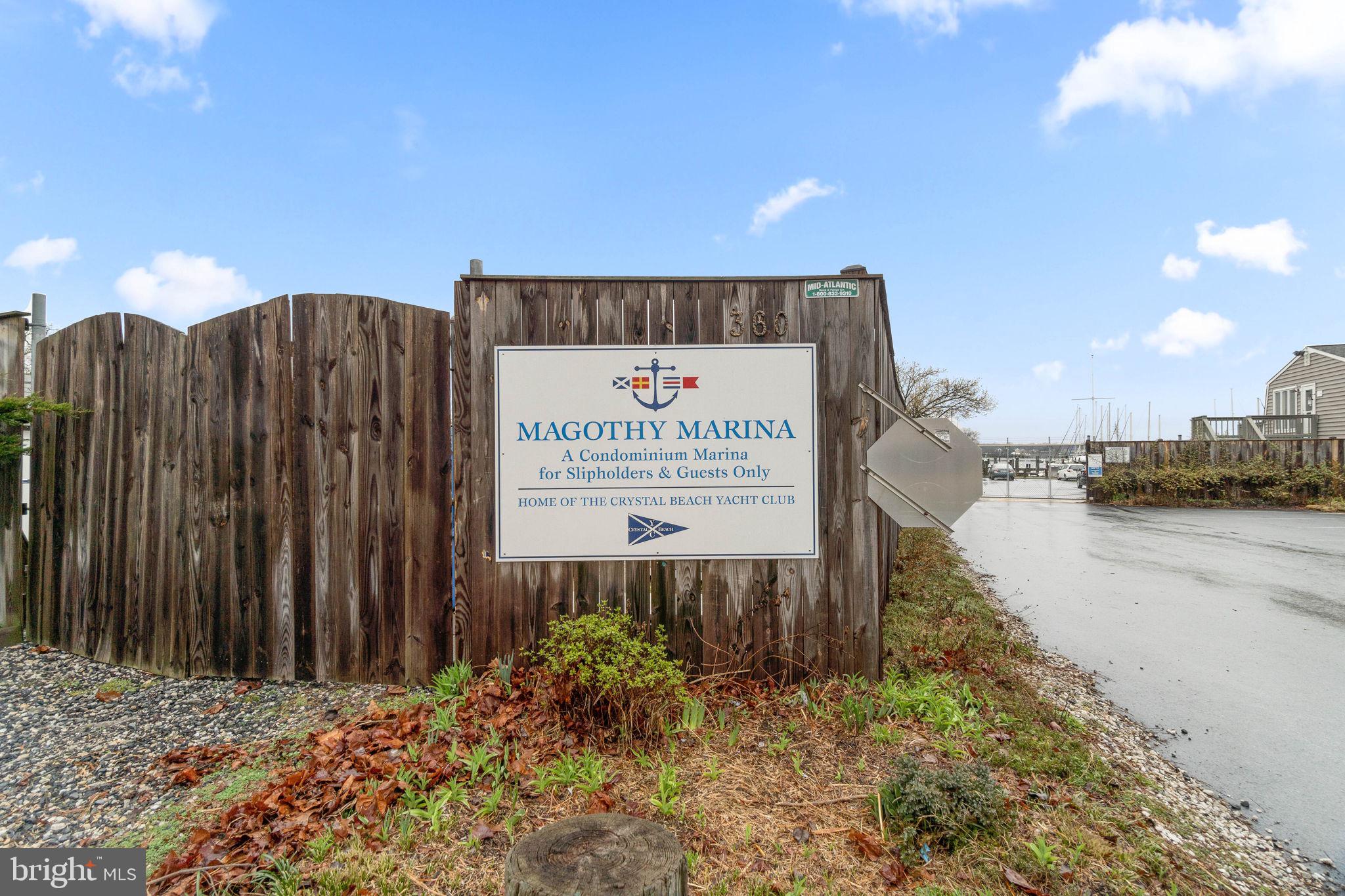 734 OAK GROVE CIRCLE