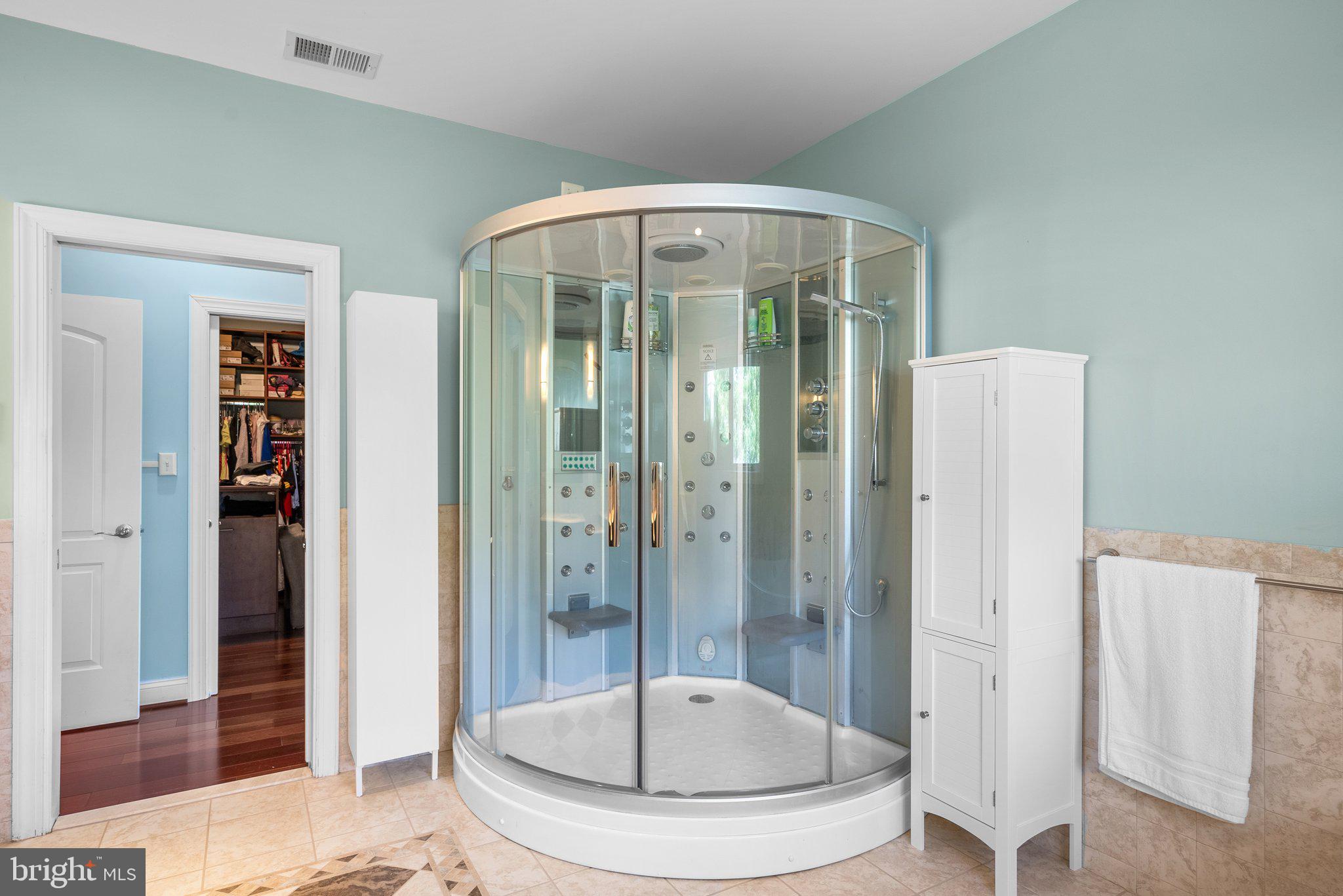 734 OAK GROVE CIRCLE