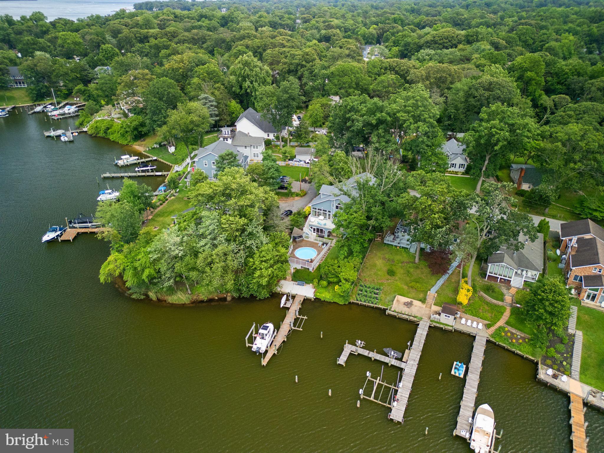 734 OAK GROVE CIRCLE