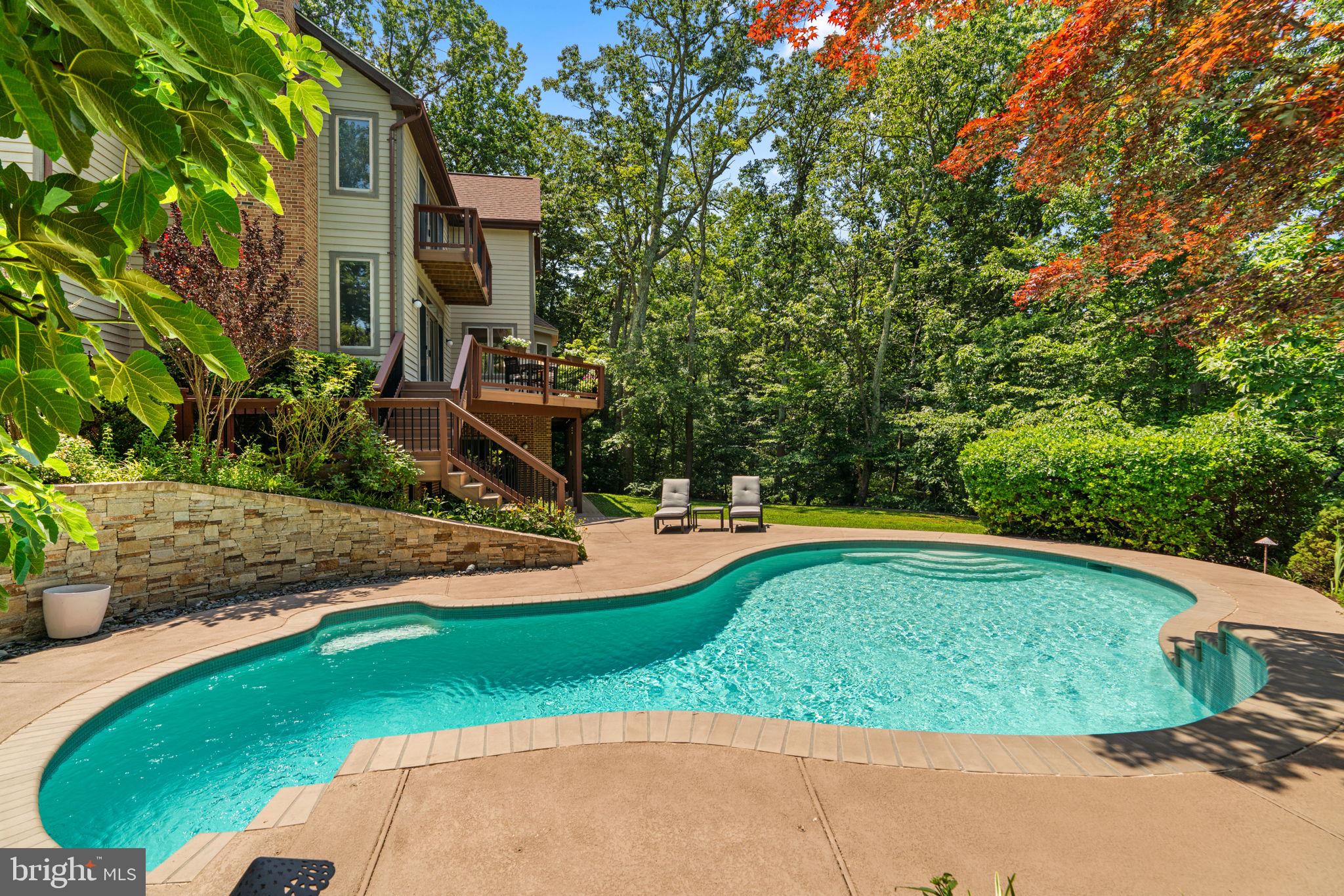 1200 MARINAVIEW DRIVE