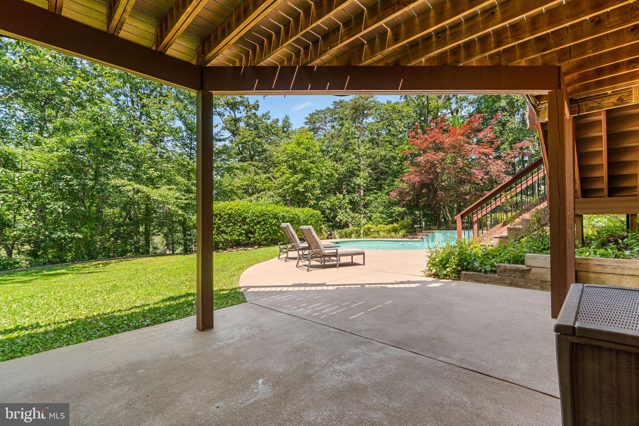 1200 MARINAVIEW DRIVE