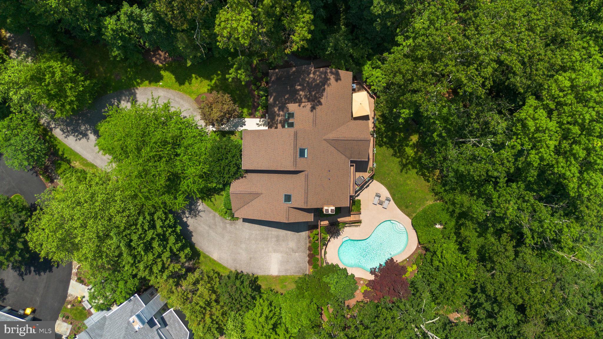 1200 MARINAVIEW DRIVE