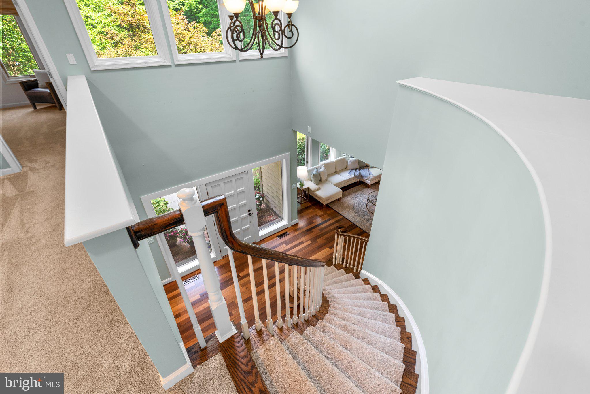 1200 MARINAVIEW DRIVE