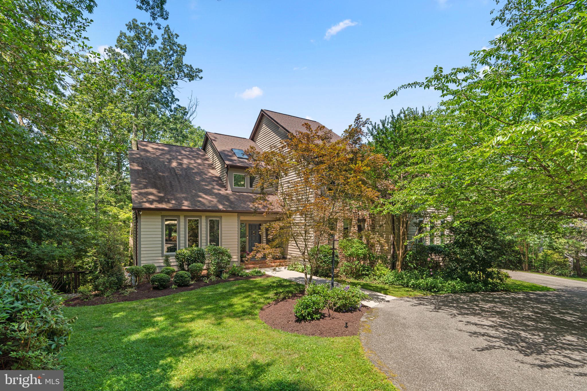 1200 MARINAVIEW DRIVE