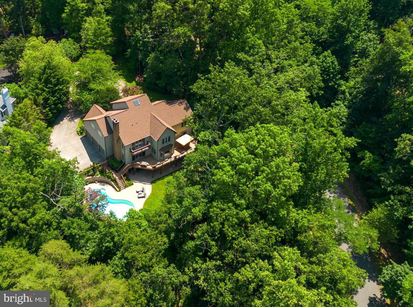 1200 MARINAVIEW DRIVE