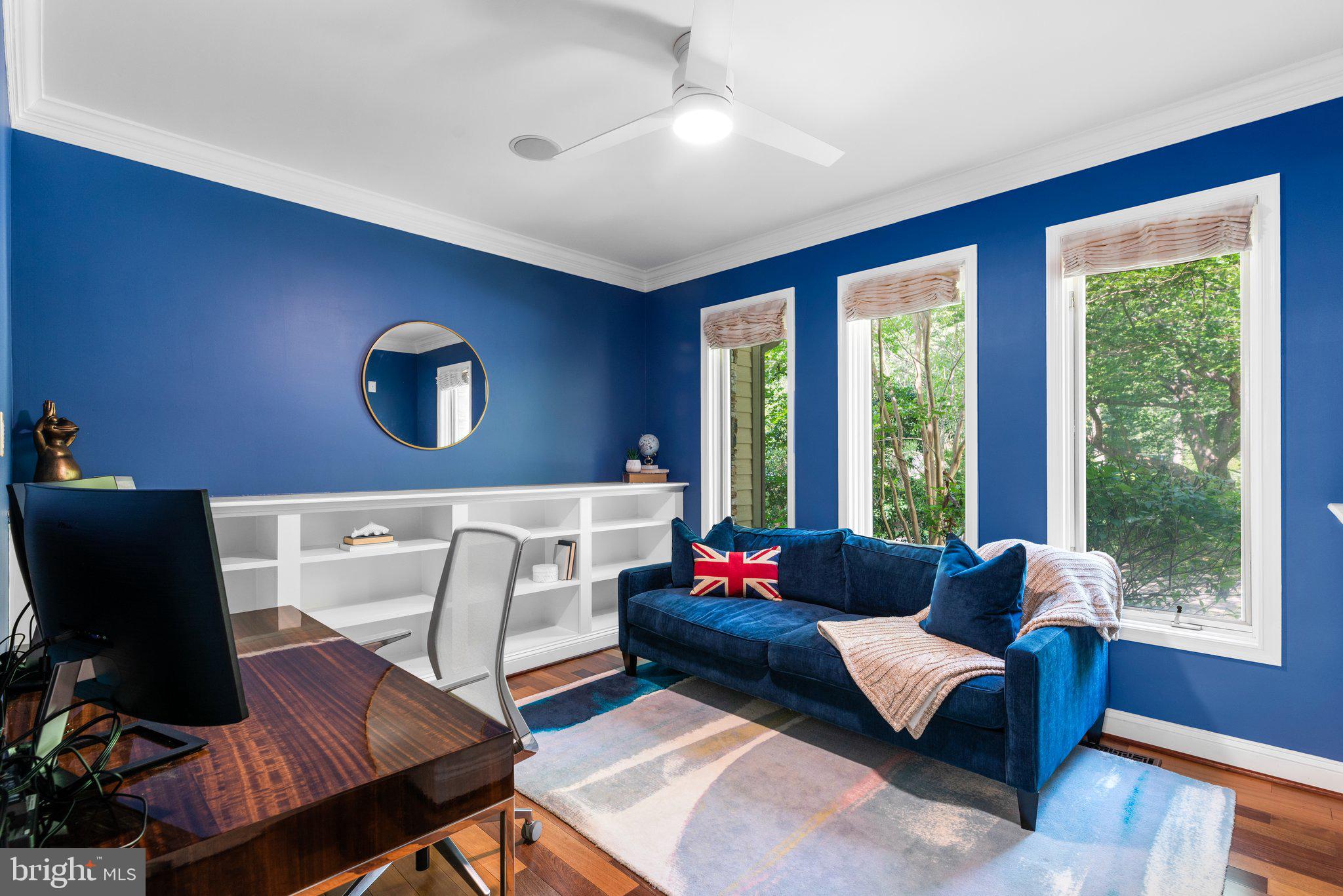 1200 MARINAVIEW DRIVE