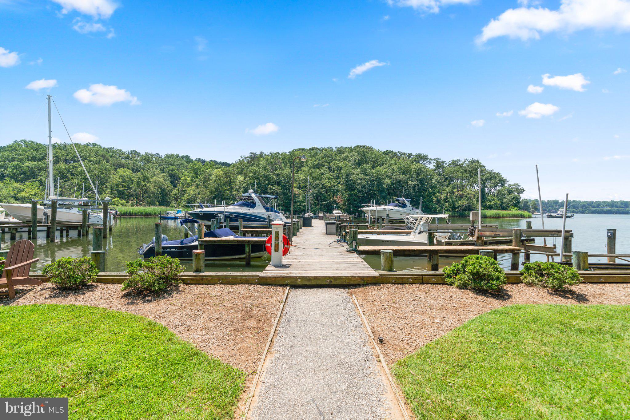 1200 MARINAVIEW DRIVE