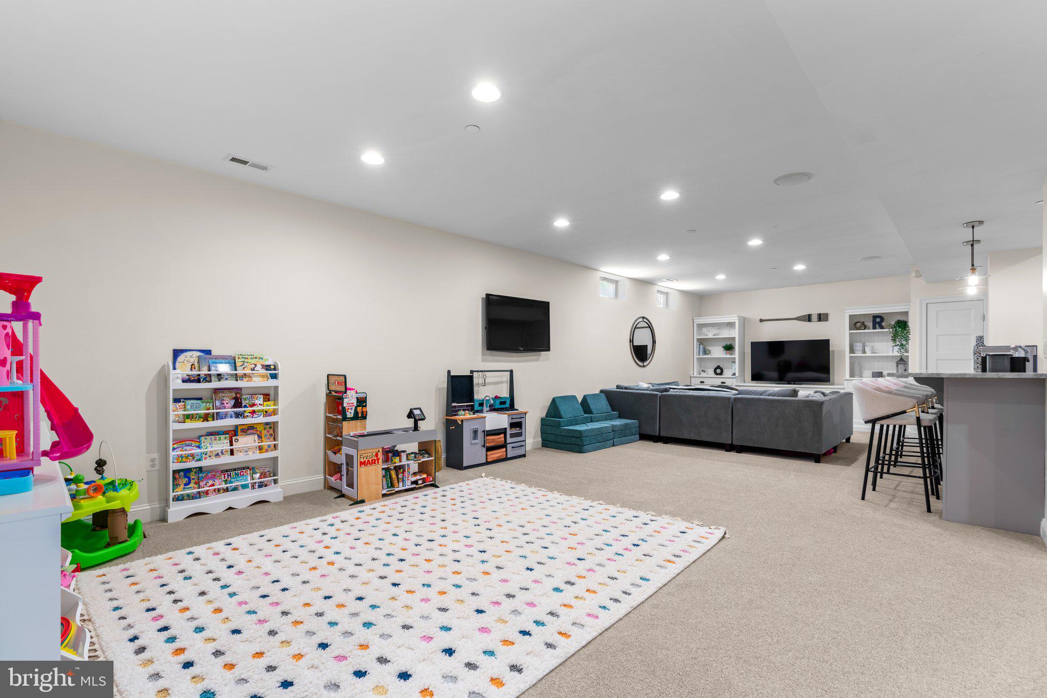 1013 SHORE ACRES ROAD