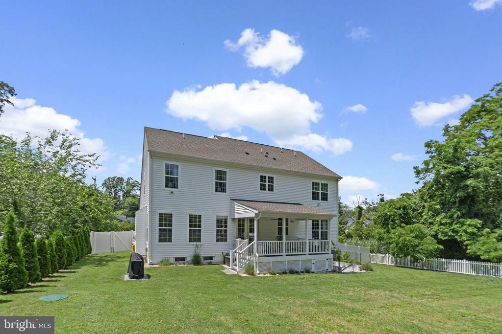 1013 SHORE ACRES ROAD