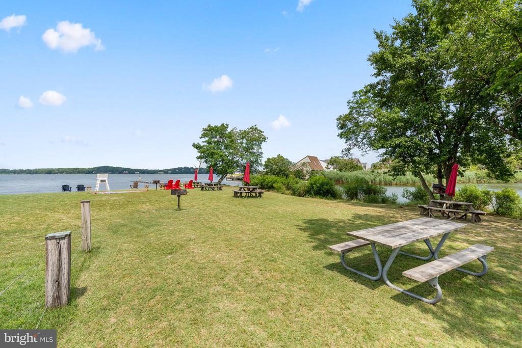 1013 SHORE ACRES ROAD