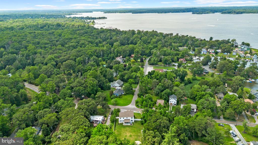 1013 SHORE ACRES ROAD