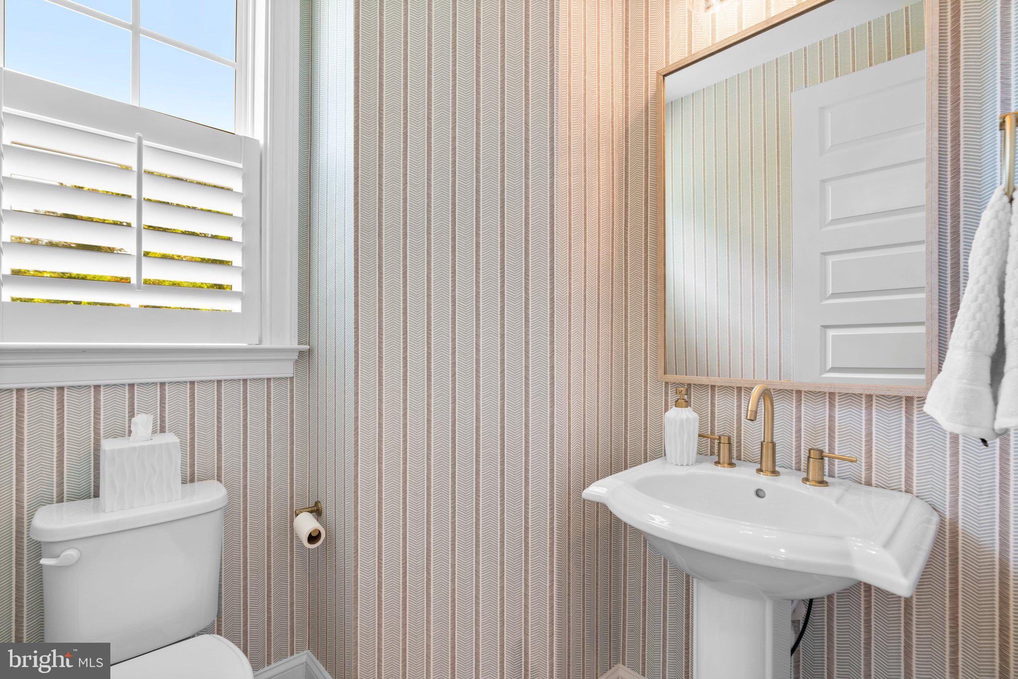 1013 SHORE ACRES ROAD