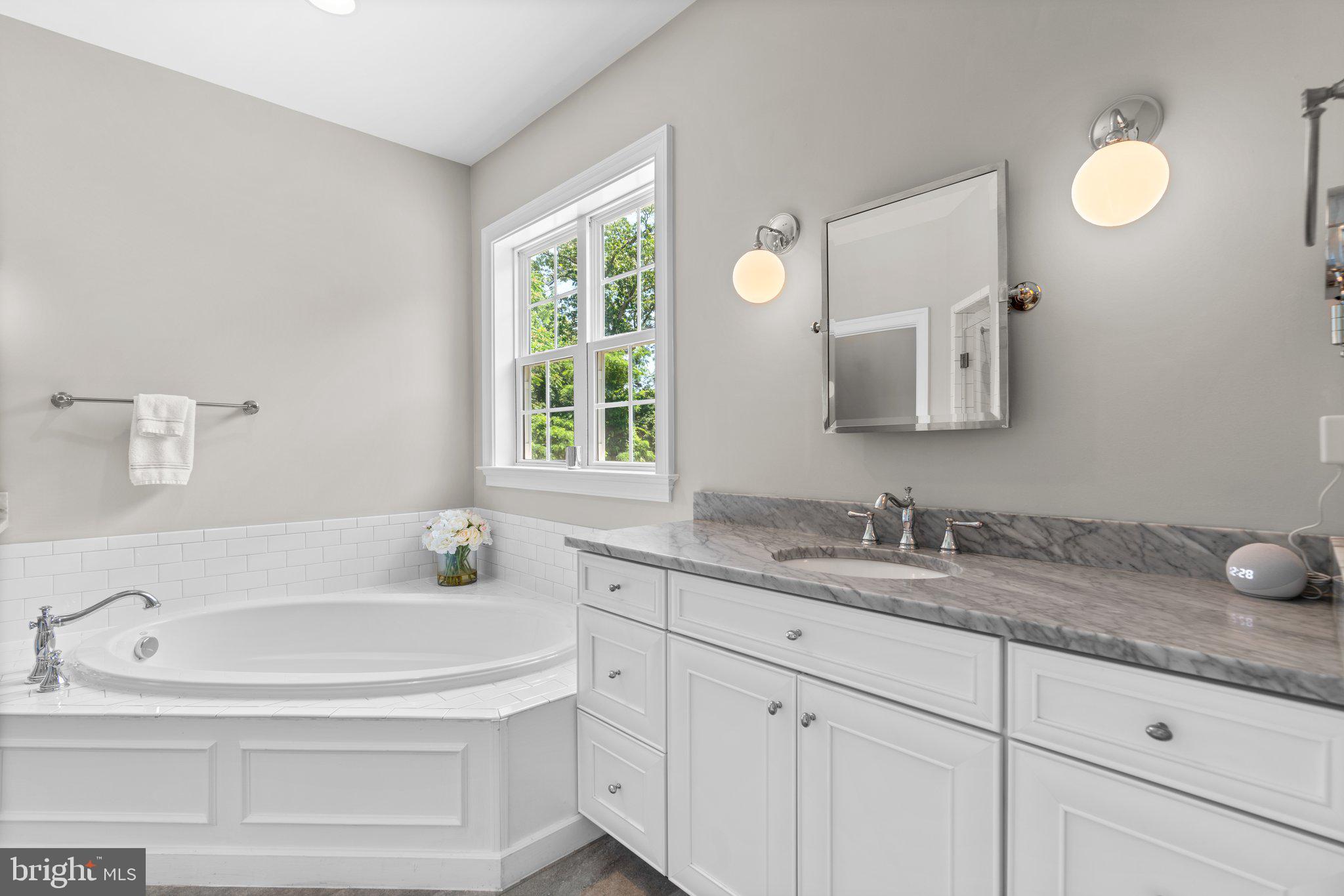 1013 SHORE ACRES ROAD