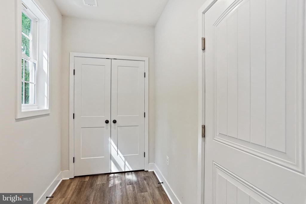 1638 CHESAPEAKE LANE