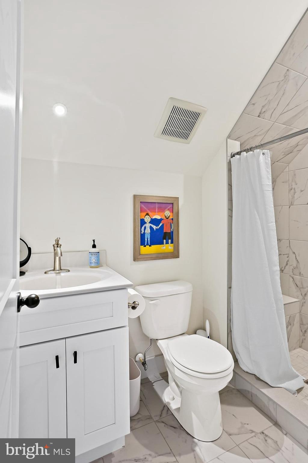 1638 CHESAPEAKE LANE