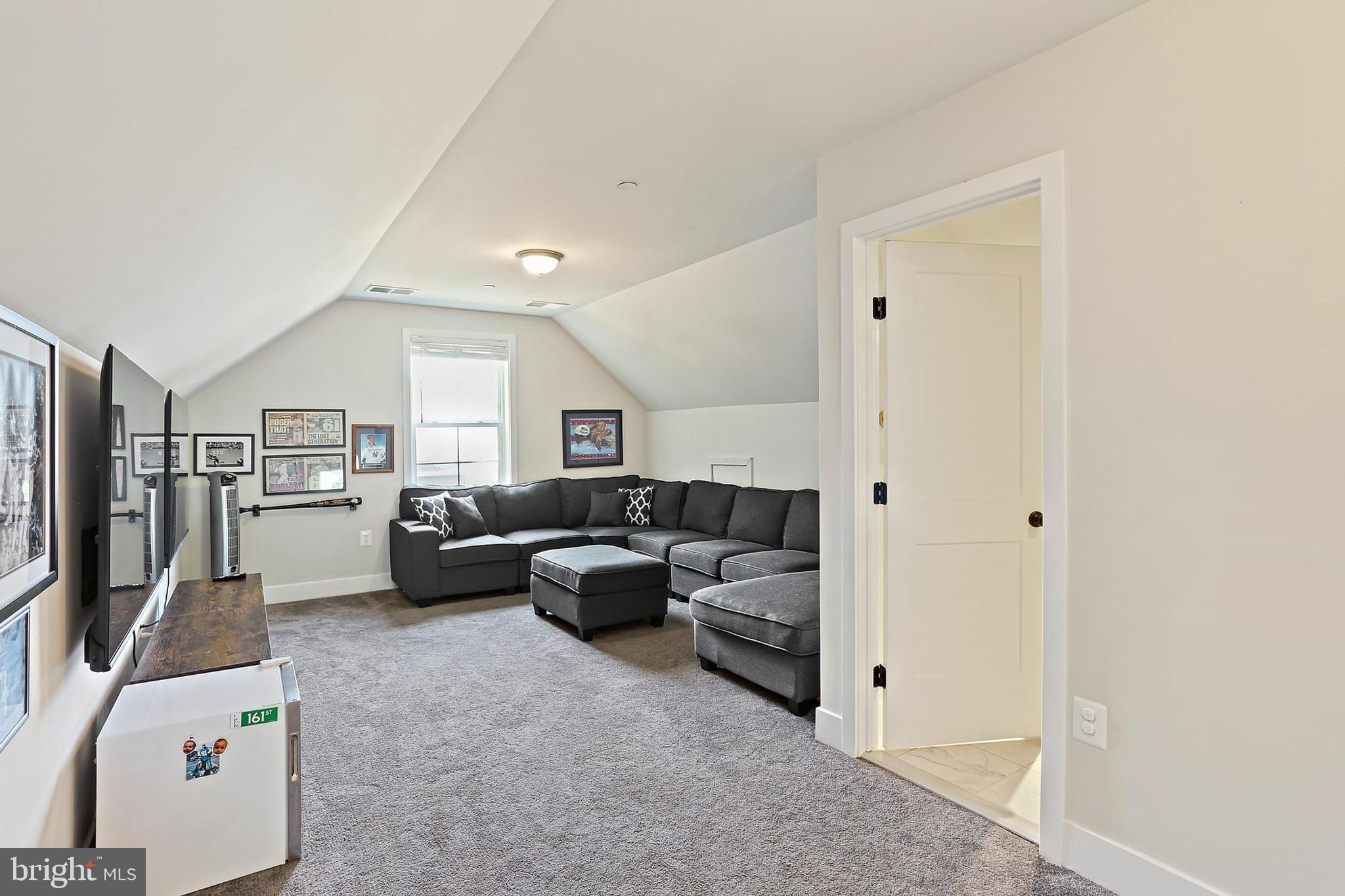 1638 CHESAPEAKE LANE