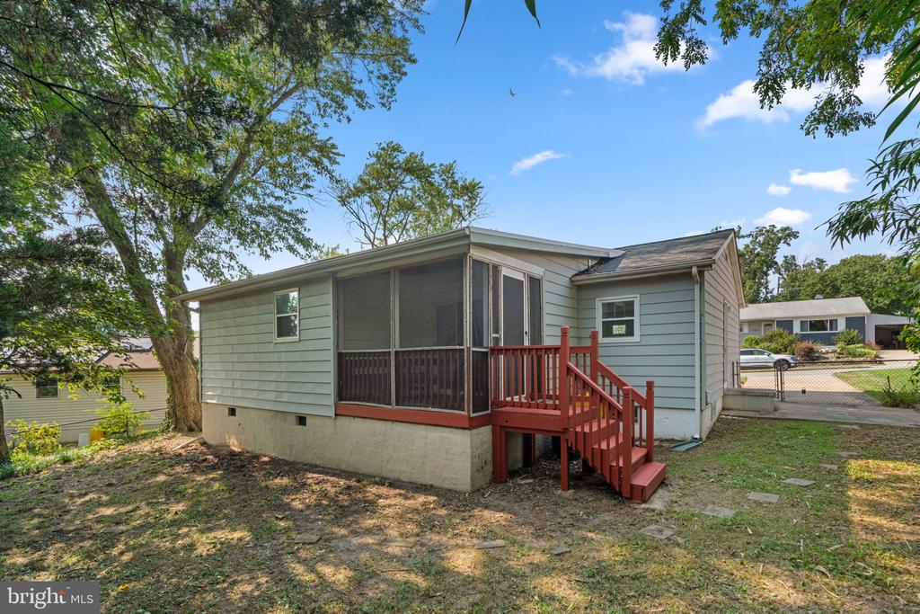 3298 SUDLERSVILLE S