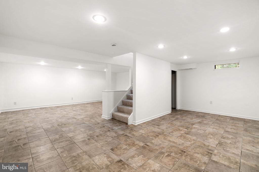 3298 SUDLERSVILLE S