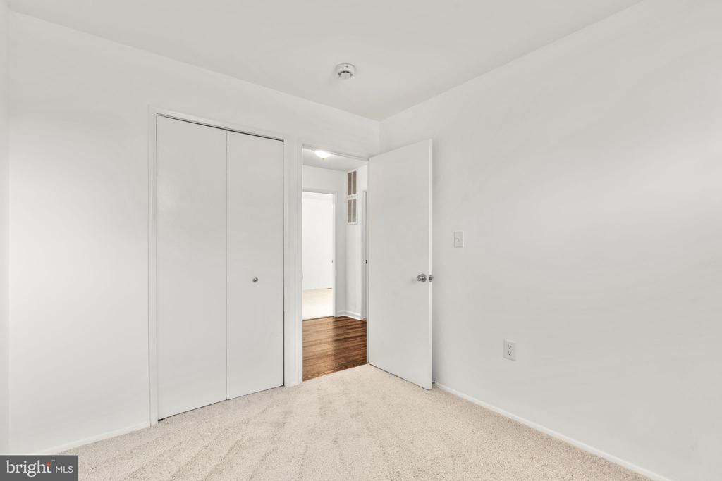 3298 SUDLERSVILLE S