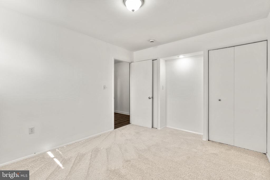 3298 SUDLERSVILLE S
