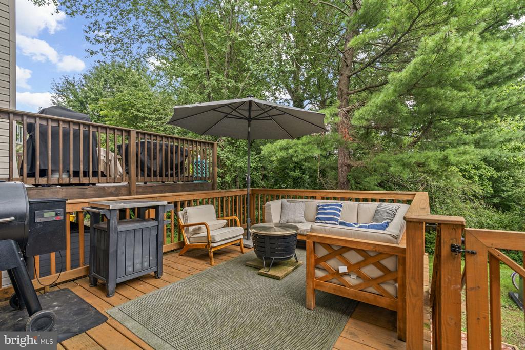 446 COLONIAL RIDGE LANE
