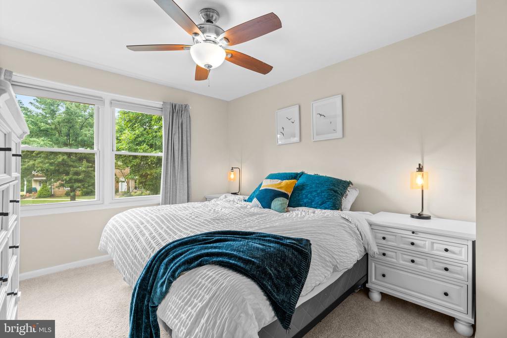 446 COLONIAL RIDGE LANE
