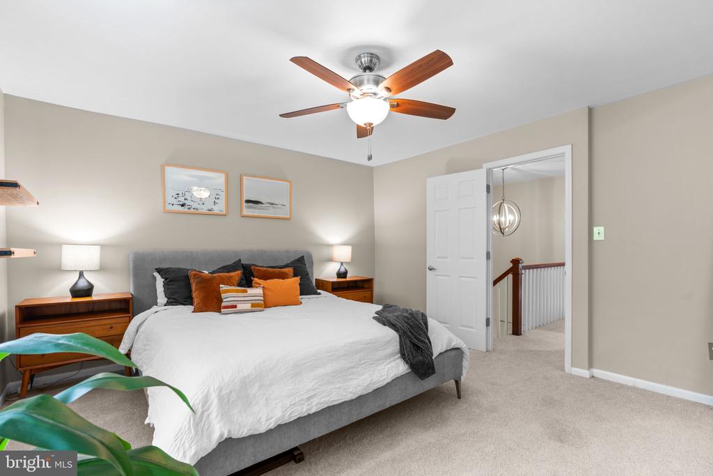 446 COLONIAL RIDGE LANE