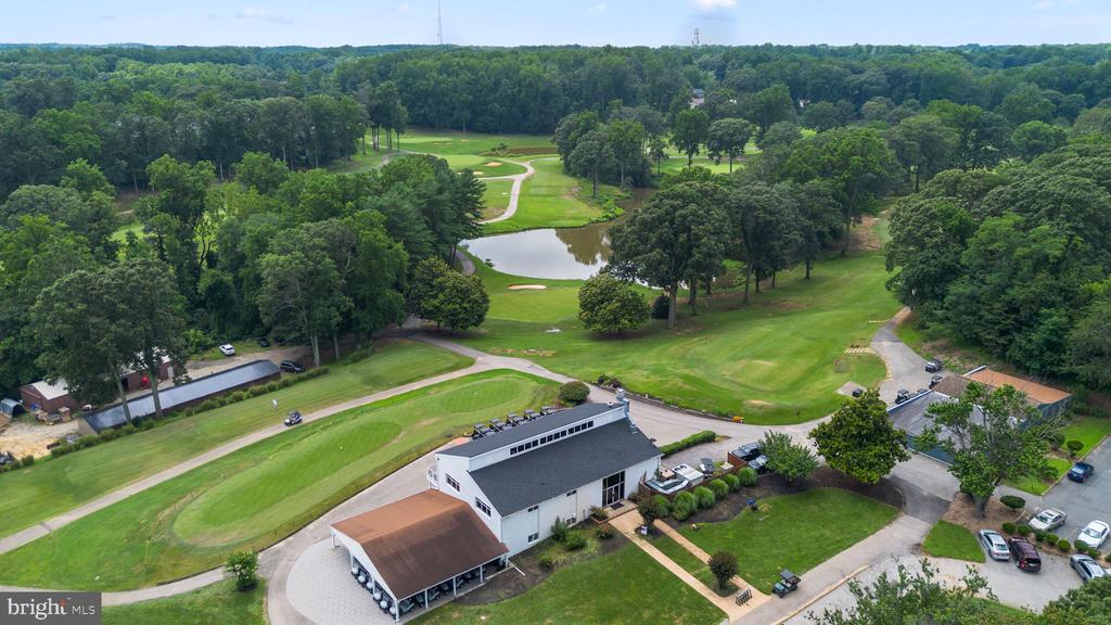 446 COLONIAL RIDGE LANE