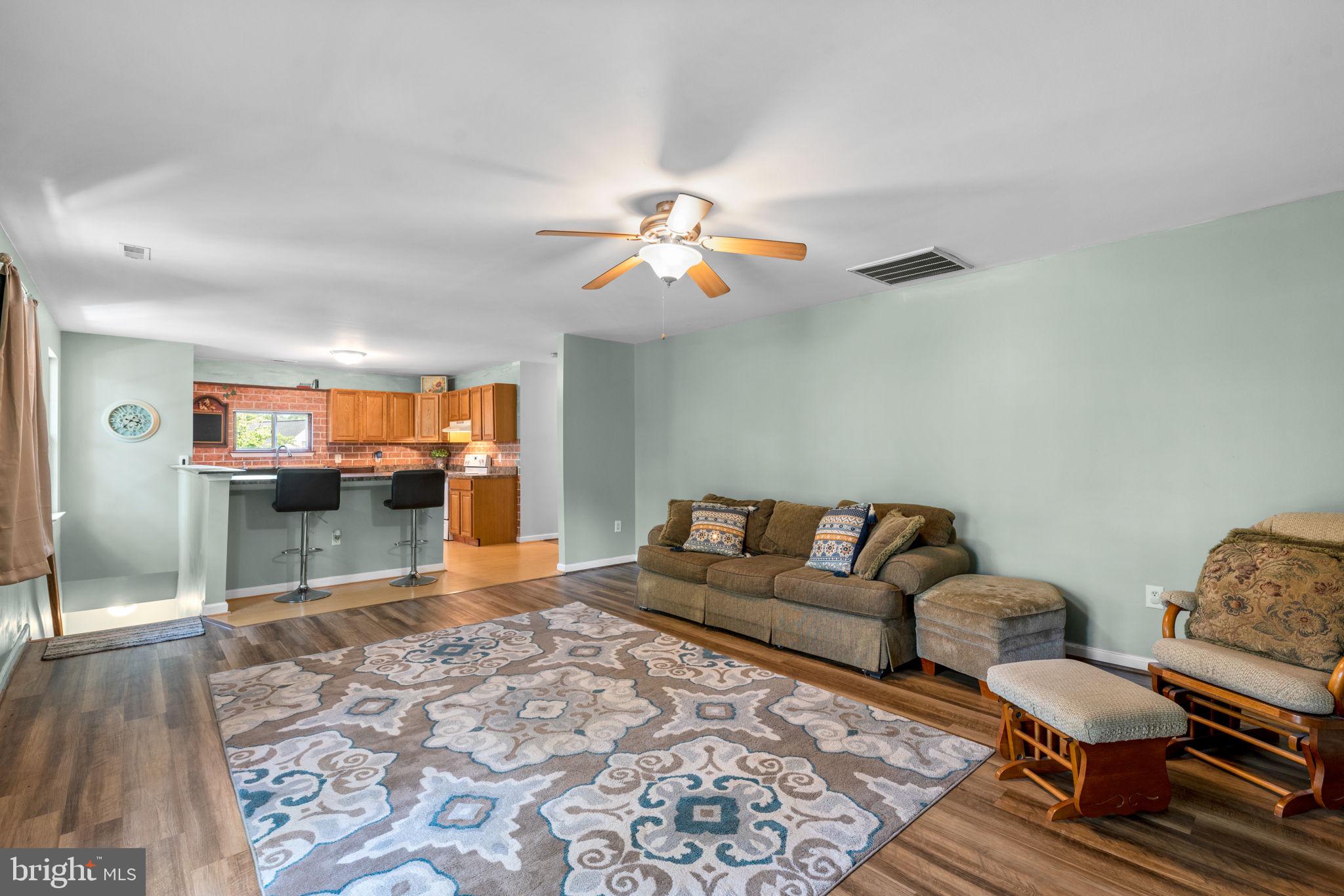 1304 NORTH ROAD