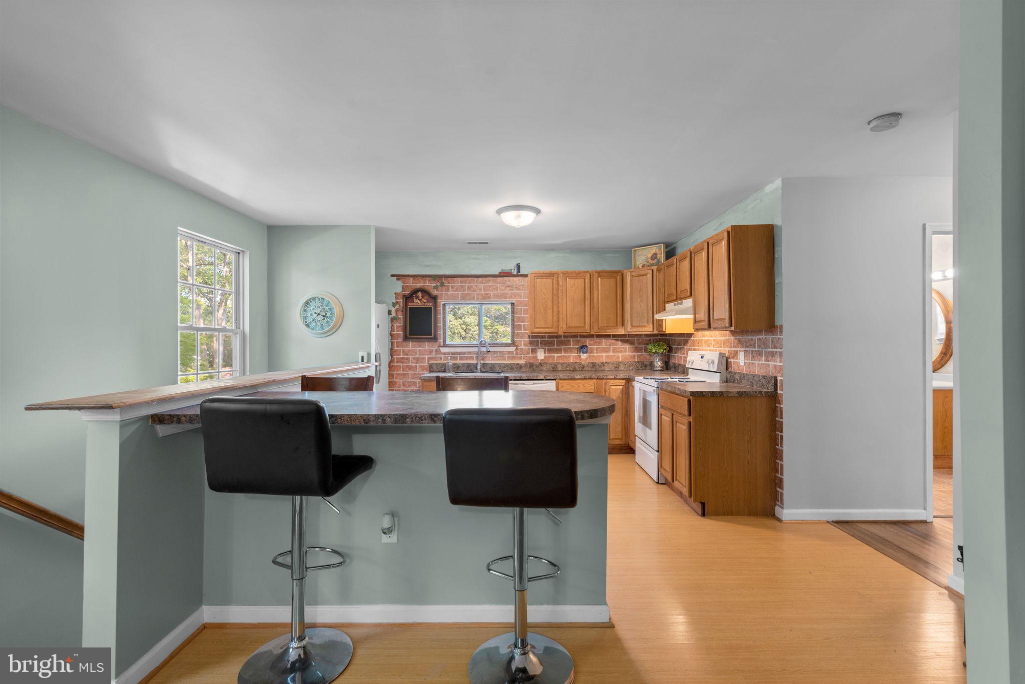 1304 NORTH ROAD
