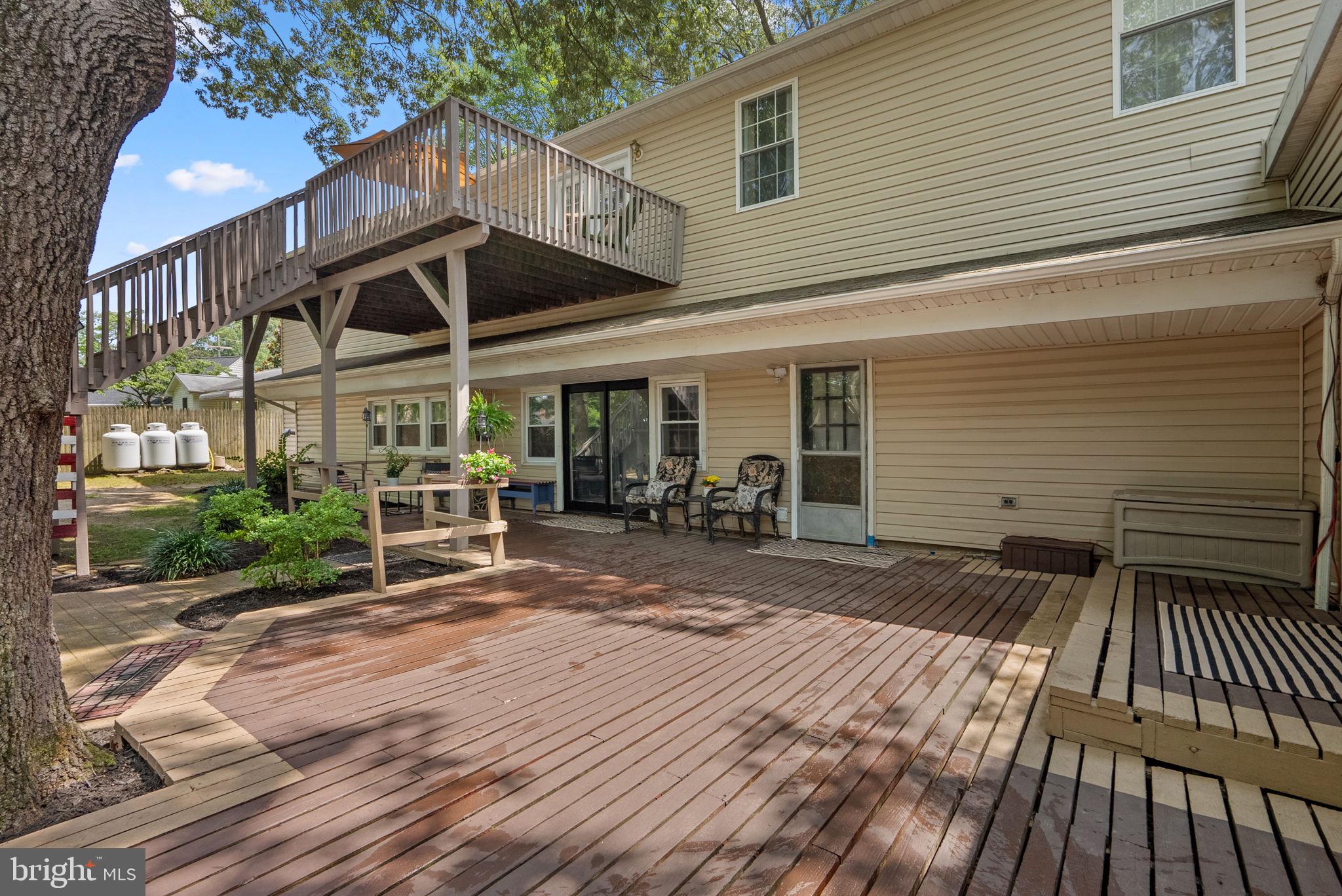 1304 NORTH ROAD