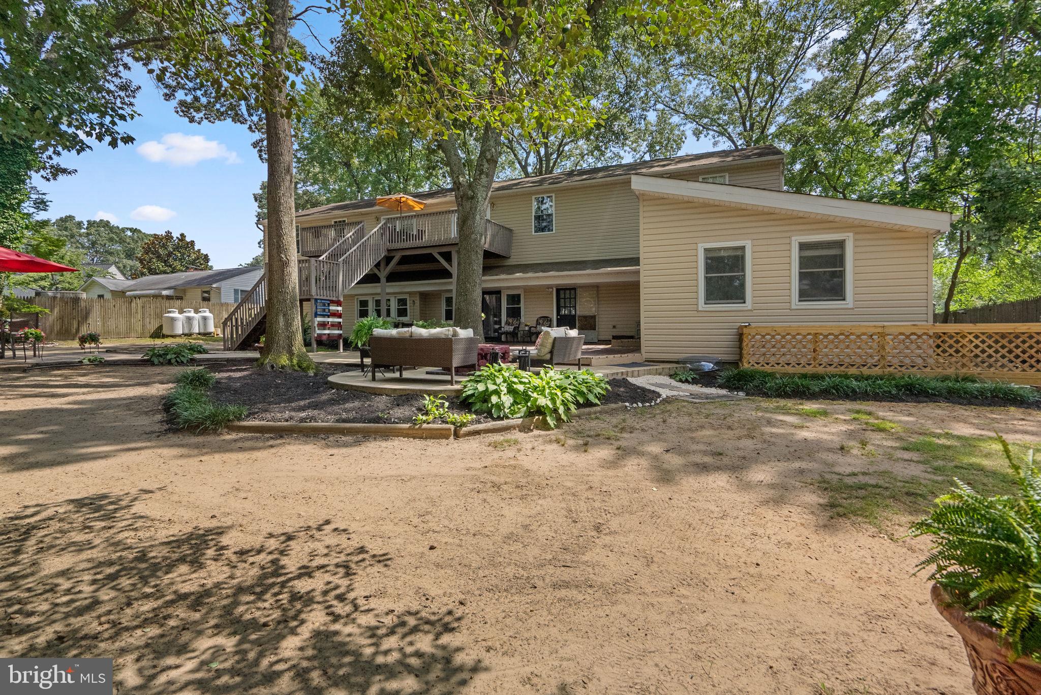 1304 NORTH ROAD