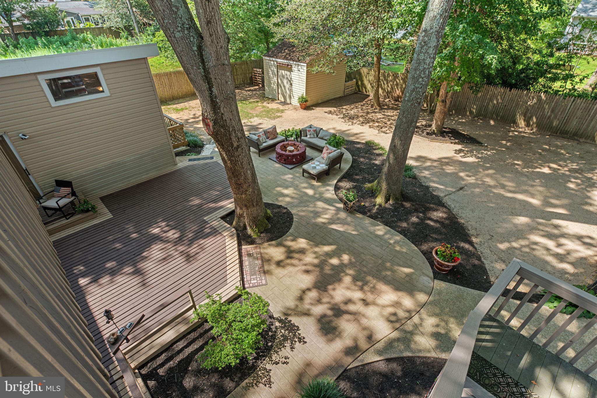 1304 NORTH ROAD